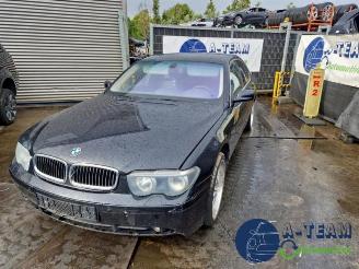 Coche siniestrado BMW 7-serie 7 serie (E65/E66/E67), Sedan, 2001 / 2009 745i,Li 4.4 V8 32V 2002/9