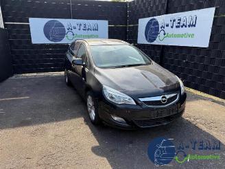 Uttjänta bilar auto Opel Astra Astra J Sports Tourer (PD8/PE8/PF8), Combi, 2010 / 2015 1.4 16V ecoFLEX 2012/8