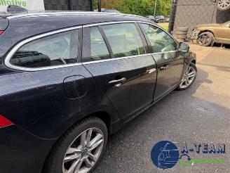 Volvo V-60 V60 I (FW/GW), Combi, 2010 / 2018 2.4 D6 20V Plug-in Hybrid AWD picture 33