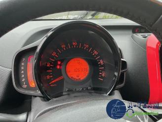 Vrakbiler auto Citroën C1 C1, Hatchback, 2014 / 2021 1.0 Vti 68 12V 2014/11