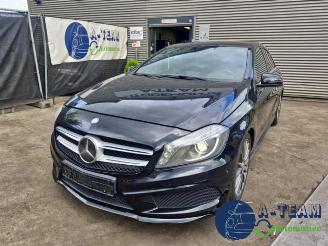 disassembly passenger cars Mercedes A-klasse A (W176), Hatchback, 2012 / 2018 1.6 A-180 16V 2013/1