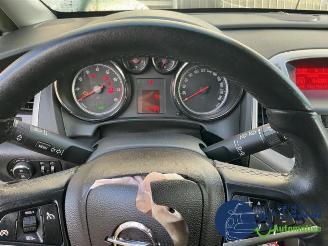 Opel Astra Astra J (PC6/PD6/PE6/PF6), Hatchback 5-drs, 2009 / 2015 1.4 Turbo 16V picture 10