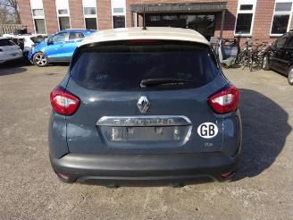 Renault Captur  picture 3