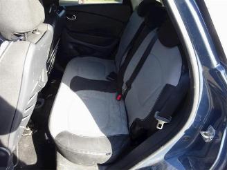Renault Captur  picture 17