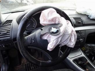 BMW 1-serie 1 serie (E87/87N), Hatchback 5-drs, 2003 / 2012 116i 1.6 16V picture 14