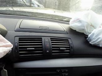 BMW 1-serie 1 serie (E87/87N), Hatchback 5-drs, 2003 / 2012 116i 1.6 16V picture 15