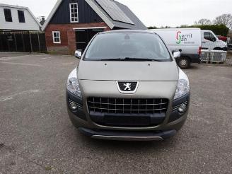 Salvage car Peugeot 3008 3008 I (0U/HU), MPV, 2009 / 2016 1.6 16V THP 155 2011/1