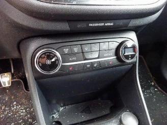 Ford Fiesta Fiesta 7, Hatchback, 2017 1.0 EcoBoost 12V picture 17