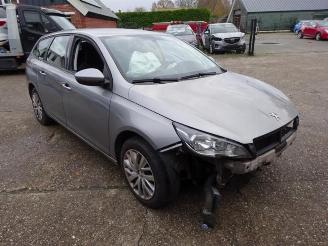 Vrakbiler auto Peugeot 308 308 SW (L4/L9/LC/LJ/LR), Combi 5-drs, 2014 / 2021 1.6 BlueHDi 120 2014/6