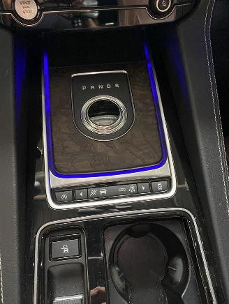 Jaguar F-Pace 3.0 S/C Super charger 381PK AWD Nieuw staat GEEN SCHADE picture 19