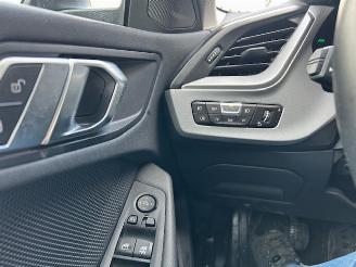 BMW 2-serie Gran Coupé 218i Business Edition picture 18