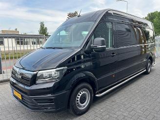 krockskadad bil bedrijf Volkswagen Crafter 35 2.0 TDI L4H3 Highline GEEN SCHADE 2023/3
