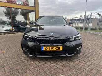 BMW 3-serie 320i xDrive High Executive picture 10