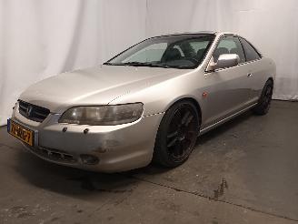 krockskadad bil auto Honda Accord Accord (CG) {USA} Coupé 2.0i ES,LS 16V (F20B5) [108kW]  (02-1998/06-=
2003) 2000/9