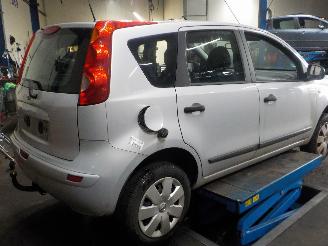 Nissan Note Note (E11) MPV 1.4 16V (CR14DE) [65kW]  (03-2006/06-2012) picture 3