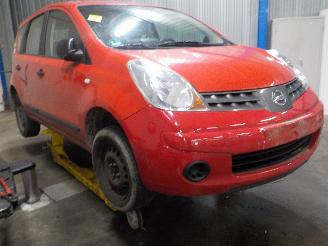 Nissan Note Note (E11) MPV 1.4 16V (CR14DE) [65kW]  (03-2006/06-2012) picture 2