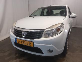 Schadeauto Dacia Sandero Sandero (BS) Hatchback 1.2 16V (D4F-F732) [55kW]  (11-2008/12-2012) 2012/9