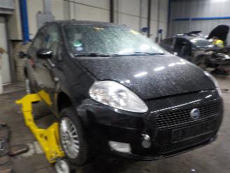 Fiat Punto Grande Punto (199) Hatchback 1.2 (199.A.4000(Euro 4)) [48kW]  (10-2005=
/...) picture 2