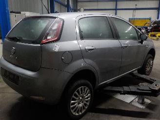 Fiat Punto Punto Evo (199) Hatchback 1.3 JTD Multijet 85 16V (199.B.4000(Euro 5))=
 [62kW]  (10-2009/02-2012) picture 3