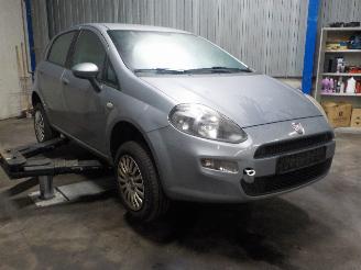Fiat Punto Punto Evo (199) Hatchback 1.3 JTD Multijet 85 16V (199.B.4000(Euro 5))=
 [62kW]  (10-2009/02-2012) picture 2