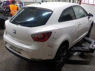 Seat Ibiza Ibiza IV SC (6J1) Hatchback 3-drs 1.4 16V (BXW) [63kW]  (07-2008/05-20=
15) picture 3