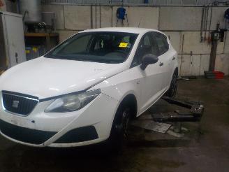 Uttjänta bilar auto Seat Ibiza Ibiza IV (6J5) Hatchback 5-drs 1.2 12V (CGPB) [44kW]  (07-2009/05-2011=
) 2009