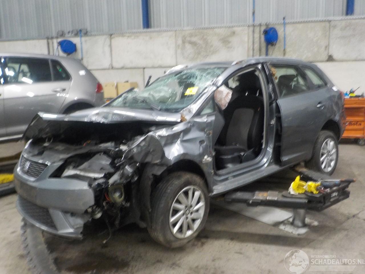 Seat Ibiza Ibiza ST (6J8) Combi 1.2 TSI (CBZA) [63kW]  (09-2012/05-2015)