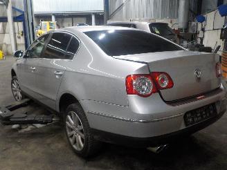 Volkswagen Passat Passat (3C2) Sedan 1.8 TSI 16V (CDAA) [118kW]  (05-2007/07-2010) picture 4
