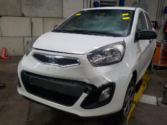 demontáž osobní automobily Kia Picanto Picanto (TA) Hatchback 1.0 12V (G3LA) [51kW]  (05-2011/06-2017) 2012
