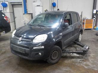 Autoverwertung Fiat Panda Panda/Pandina (312) Hatchback 0.9 TwinAir Turbo 85 (312.A.2000) [63kW]=
  (02-2012/...) 2014
