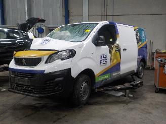 demontáž osobní automobily Peugeot Expert Expert (VA/VB/VE/VF/VY) Van 1.5 BlueHDi 100 (DV5RUCd(YHR)) [75kW]  (06=
-2018/...) 2021