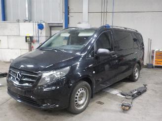 demontáž dodávky Mercedes Vito Vito Tourer (447) Bus 1.6 109 CDI 16V (OM622.951) [65kW]  (10-2014/...=
) 2015