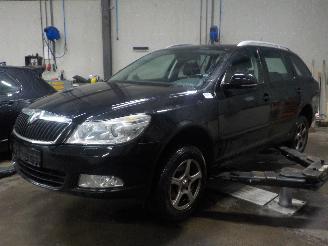 Vrakbiler auto Skoda Octavia Octavia Combi (1Z5) Combi 5-drs 1.2 TSI (CBZB) [77kW]  (02-2010/04-201=
3) 2011/7