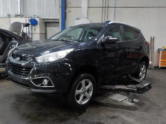 Autoverwertung Hyundai Ix35 iX35 (LM) SUV 2.0 16V (G4KD) [120kW]  (01-2010/08-2013) 2010
