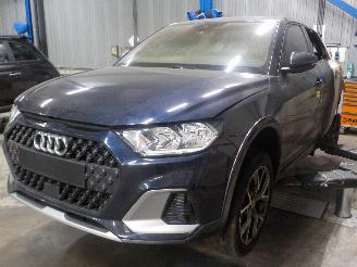 Auto da rottamare Audi A1 A1 City Carver (GBH) Hatchback 5-drs 1.0 30 TFSI 12V (DKJA) [85kW]  (0=
7-2019/07-2022) 2020