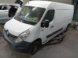 demontáž dodávky Renault Master Master III (FV) Van 2.3 dCi 125 16V FWD (M9T-882) [96kW]  (10-2016/...=
) 2017