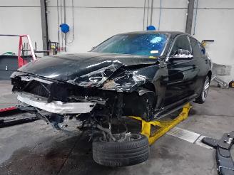 rozbiórka samochody osobowe BMW 3-serie 3 serie (F30) Sedan 320i 2.0 16V (N20-B20A) [180kW]  (11-2011/10-2018)= 2012