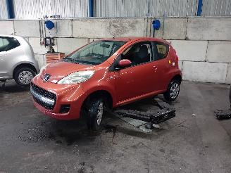 demontáž osobní automobily Peugeot 107 107 Hatchback 1.0 12V (384F(1KR)) [50kW]  (06-2005/05-2014) 2009