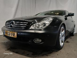 Auto incidentate Mercedes CLS CLS (C219) Sedan 350 CGI 3.5 V6 24V (M272.985) [215kW]  (04-2006/12-20=
10) 2006/10