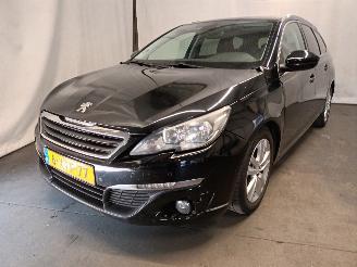 škoda osobní automobily Peugeot 308 308 SW (L4/L9/LC/LJ/LR) Combi 5-drs 1.2 12V e-THP PureTech 110 (EB2DT(=
HNZ)) [81kW]  (03-2014/12-2021) 2014/10
