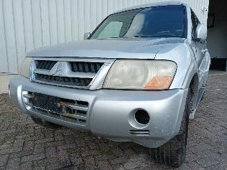 Avarii autoturisme Mitsubishi Pajero Pajero Canvas Top (V6/7) Terreinwagen 3.2 DI-D 16V (4M41) [118kW]  (10=
-2001/12-2006) 2005/4