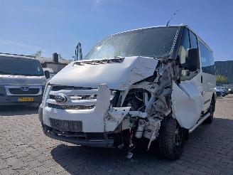 Auto incidentate Ford Transit Transit Tourneo Bus 2.2 TDCi 16V Euro 5 (DRFA) [74kW]  (09-2011/06-201=
2) 2011/11