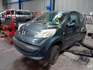 Uttjänta bilar auto Peugeot 107 107 Hatchback 1.0 12V (384F(1KR)) [50kW]  (06-2005/05-2014) 2009/0