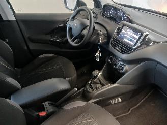 Peugeot 208 208 I (CA/CC/CK/CL) Hatchback 1.2 Vti 12V PureTech 82 (EB2F(HMZ)) [60k=
W]  (03-2012/12-2019) picture 9