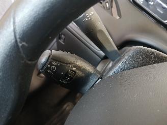 Peugeot 208 208 I (CA/CC/CK/CL) Hatchback 1.2 Vti 12V PureTech 82 (EB2F(HMZ)) [60k=
W]  (03-2012/12-2019) picture 15