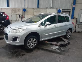 Uttjänta bilar auto Peugeot 308 308 SW (4E/H) Combi 5-drs 1.6 HDiF 16V (DV6C(9HD)) [84kW]  (03-2013/10=
-2014) 2013/0