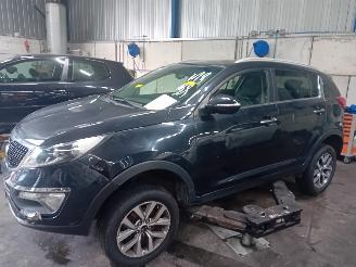Auto da rottamare Kia Sportage Sportage (SL) Terreinwagen 1.7 CRDi 16V 4x2 (D4FD) [85kW]  (12-2010/02=
-2016) 2015