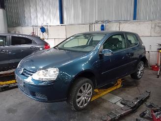 demontáž osobní automobily Volkswagen Golf Golf V (1K1) Hatchback 1.6 FSI 16V (BLF(Euro 4)) [85kW]  (10-2003/07-2=
008) 2006