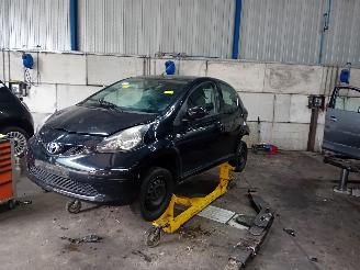 Uttjänta bilar auto Toyota Aygo Aygo (B10) Hatchback 1.0 12V VVT-i (1KR-FE) [50kW]  (07-2005/05-2014) 2008/0
