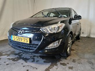 Auto incidentate Hyundai I-20 i20 Hatchback 1.2i 16V (G4LA) [63kW]  (03-2012/12-2015) 2014/2